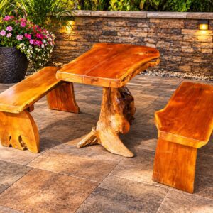 Coffee Table Set With 2 Stools Lacquered Finish