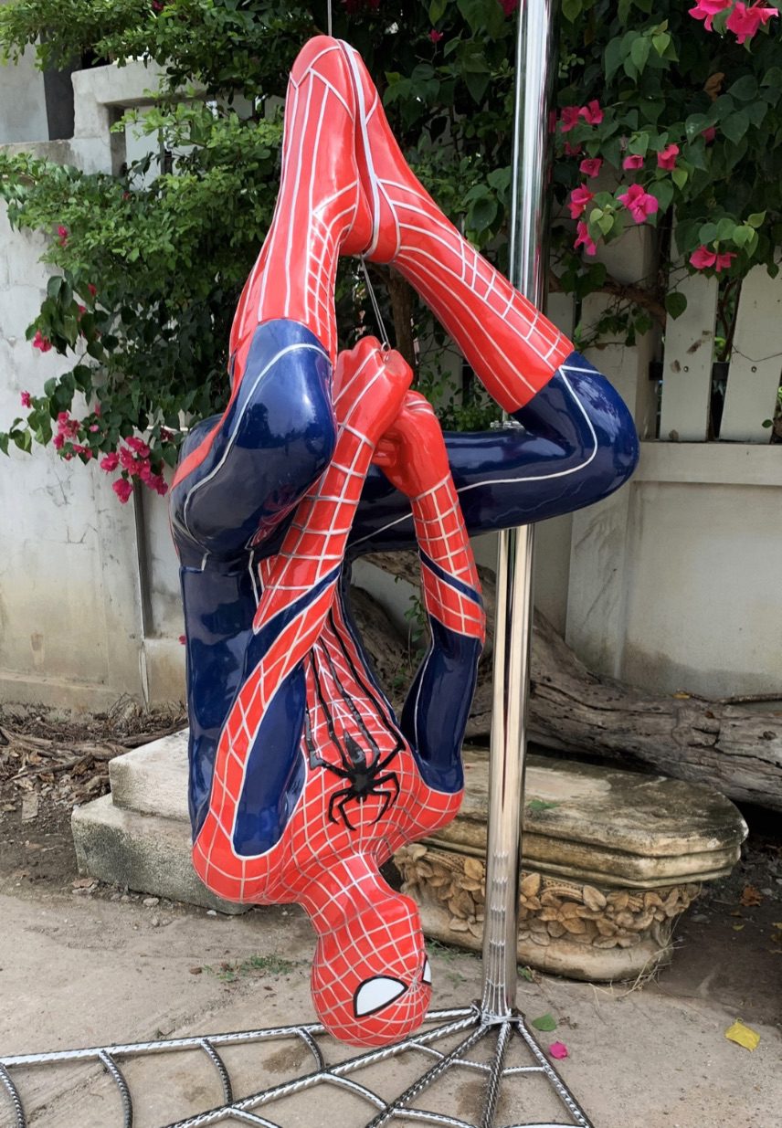Resin life-size Spider-man with metal stand - Image 2